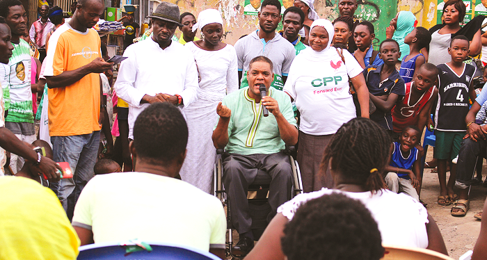 Ivor Greenstreet addressing the youth at Ashaiman 